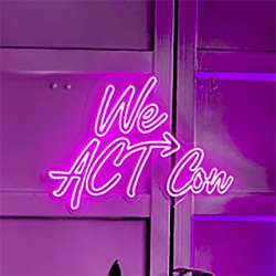 Neonleuchtschrift „WeACT Con“